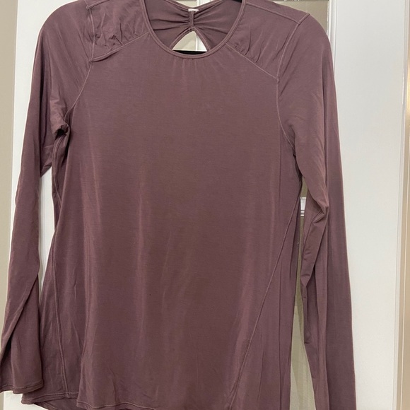 lululemon athletica Tops - Lululemon top size 6